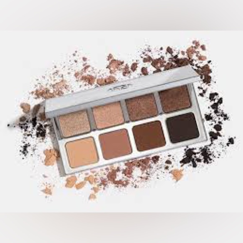 IL Makiage Color Boss Master Palette